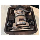 Porter-Cable Model 690LR Heavy Duty Router with Carrying Case