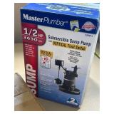 Master Plumber 1/2 HP Submersible Sump Pump with Vertical Float Switch