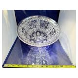 Elegant Cut Crystal Bowl with Intricate Floral Design