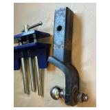 Heavy-Duty Trailer Hitch with Ball Mount and Clamp Vise