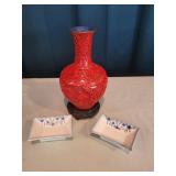 Vintage Red Vase with Wooden Stand and 2 Porcelain Trays
