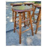 Set of 4 Wooden Bar Stools with Turned Legs