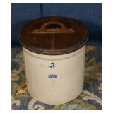 Ruckel’s 3-Gallon Stoneware Crock with Wooden Lid