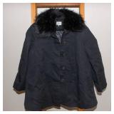 Tuckernuck Medium Black Jacket – 100% Cotton