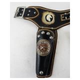 Vintage Hubley Cowboy Revolver Toy Set with Twin Holsters