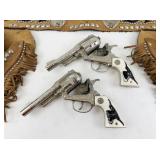 Vintage 1950s Hubley Texan Jr. Cap Gun Belt & Holster Set with Steer Grip