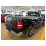 2005 Ford F-150 XLT Reg Cab Long Box 4x4