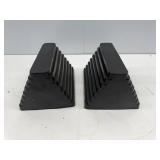 EXTREME MAX WHEEL CHOCKS