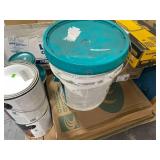 Pallet of Various Items