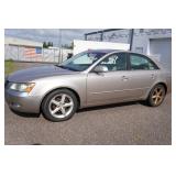 2007 Hyundai Sonata Sedan - 3.3L V6