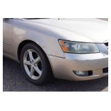 2007 Hyundai Sonata Sedan - 3.3L V6