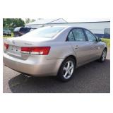 2007 Hyundai Sonata Sedan - 3.3L V6