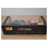 Maisto 1:24 Scale Model Trucks