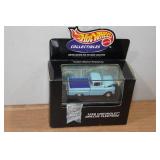 Hot Wheels 1958 Chevrolet Apache Fleetside Collectible Car