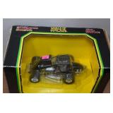 Racing Champions Sprint Car 1:24 Scale Model Car - #11