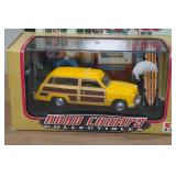 Road Champs 1949 Ford Woody 1:43 Scale Model Car