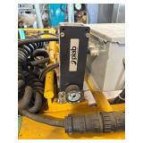 Extruder for Plastics