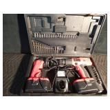 Battery operated Handyman drill and flashlight combo set - Works