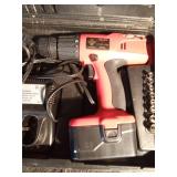 Battery operated Handyman drill and flashlight combo set - Works