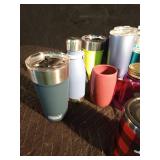 Lot of hot/cold glasses and mugs with lids and wooden serving tray