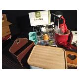 Lot of kitchen items