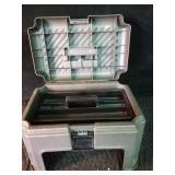 Rubbermaid step stool toolbox