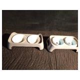 2 pet dishes