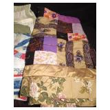 Lg quilts, blankets, and pillow cases