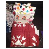 6 Soft blankets and 1 quilt