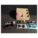 Woven organizer of sunglasses and sunglass cases