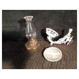 Vintage oil lamp with wall mount and reflector