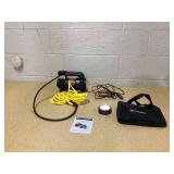 Hyper Tough DC 12V Heavy Duty Direct Drive Digital Tire Inflator with Detachable LED Light