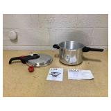 T-fal  Secure Aluminum Initiatives 12-PSI Pressure Cooker Cookware, 6-Quart, Siver