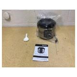 AROMA 8-Cup Digital Rice Cooker & Food Steamer with Bonded Granite Nonstick Ceramic