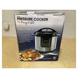 MegaChef 8 Quart Digital Pressure Cooker with 13 Pre-set Multi-Function Features