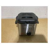 OVENTE Electric Deep Fryer 1.5 Liter Capacity, Lid with Viewing Window, Removable Frying Basket