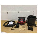 Hyper Tough 3 Gallon 3.5 HP Poly Wet Dry Vacuum