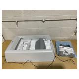 PetSafe ScoopFree Crystal Classic Self-Cleaning Cat Litter Box