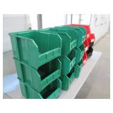 Large lot of mid-sized red and gree...