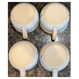 Rustic Stoneware Soup Tureen & Bowl Set with Floral Design Rustic Stoneware Soup Tureen & Bowl Set with Floral Design