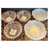 Numerous Set of Plastic Partywear Including Tumblers,  Wine Glasses and Appetizer Trays including Pier 1 Numerous Set of Plastic Partywear Including Tumblers,  Wine Glasses and Appetizer Trays including Pier 1