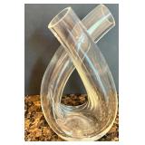 Set of 3 Elegant Crystal Vases in Assorted Designs Set of 3 Elegant Crystal Vases in Assorted Designs
