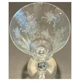 Set of 8 Etched Crystal Wine Glasses with Floral Design Set of 8 Etched Crystal Wine Glasses with Floral Design