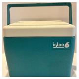 Electric Wok, Igloo 6 Cooler, and Vintage Metal Lunch Box Set Electric Wok, Igloo 6 Cooler, and Vintage Metal Lunch Box Set