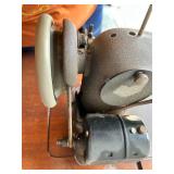 Antique Singer Sewing Machine in Wooden Table with Drawers