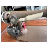 Antique Singer Sewing Machine in Wooden Table with Drawers