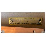 Antique Singer Sewing Machine in Wooden Table with Drawers