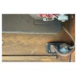Antique Singer Sewing Machine in Wooden Table with Drawers