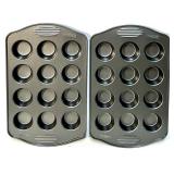 Collection of Assorted Bakeware and Baking Sheets Collection of Assorted Bakeware and Baking Sheets