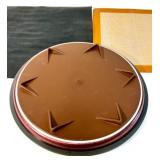 Collection of Assorted Bakeware and Baking Sheets Collection of Assorted Bakeware and Baking Sheets